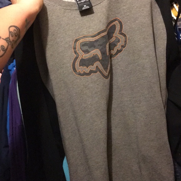 Fox sweatshirt - Picture 2 of 2